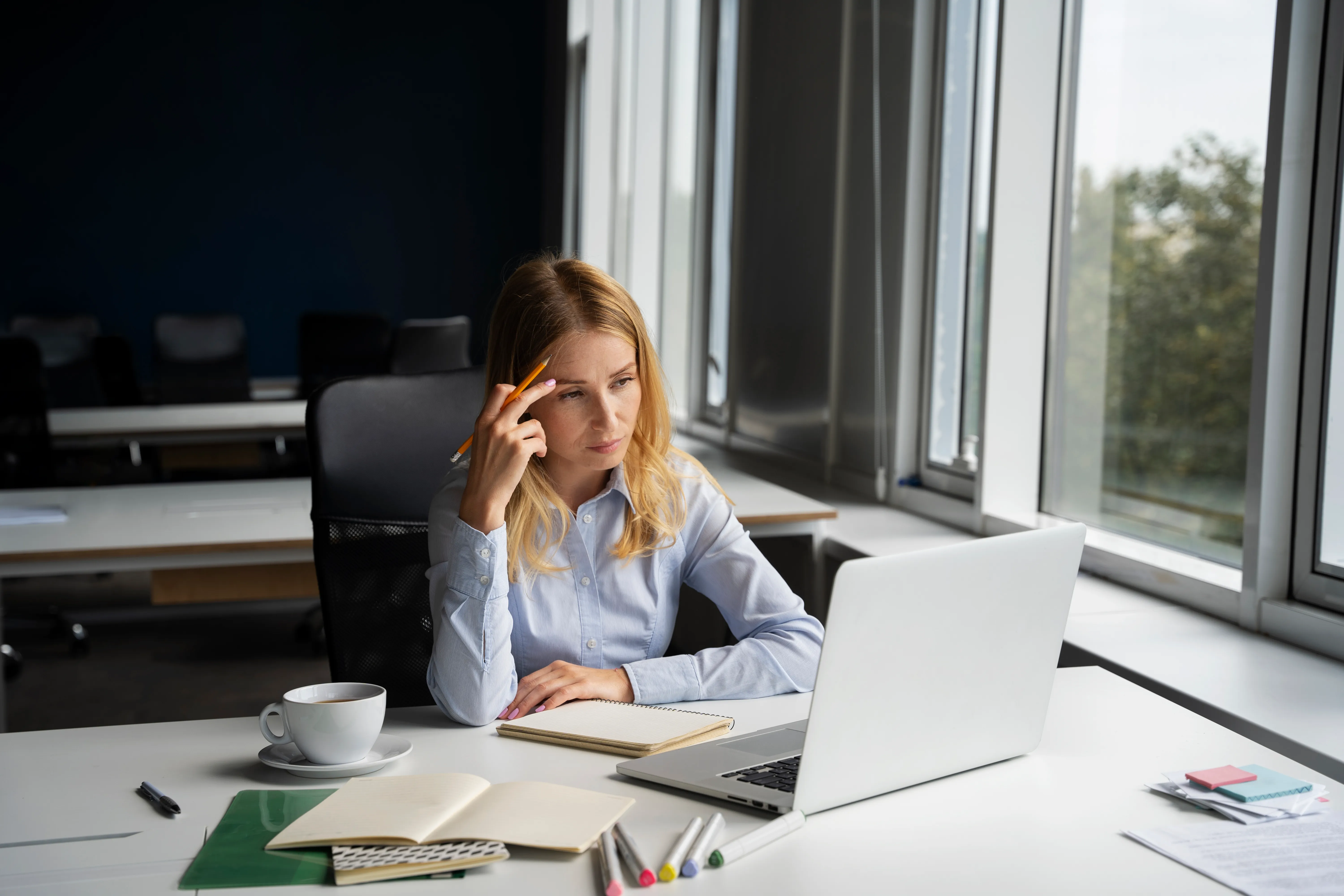 Lo smart working sta finendo? I dati sul rientro in ufficio e il "licenziamento silenzioso" 