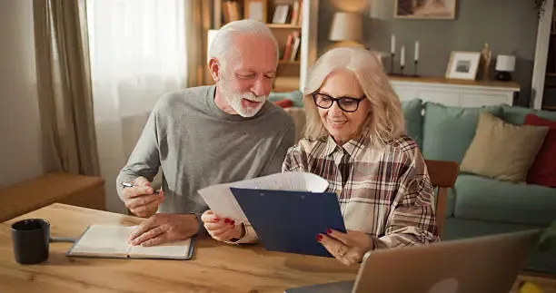 Speranza di vita a 21,4 anni dopo i 65: il dato Istat che può cambiare i requisiti pensionistici dal 2027