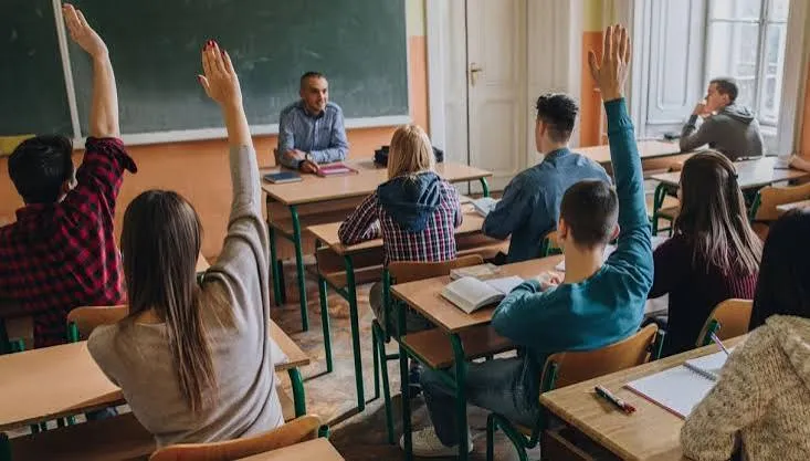 Studenti fermi in matematica ma fluenti nel digitale, dice Invalsi