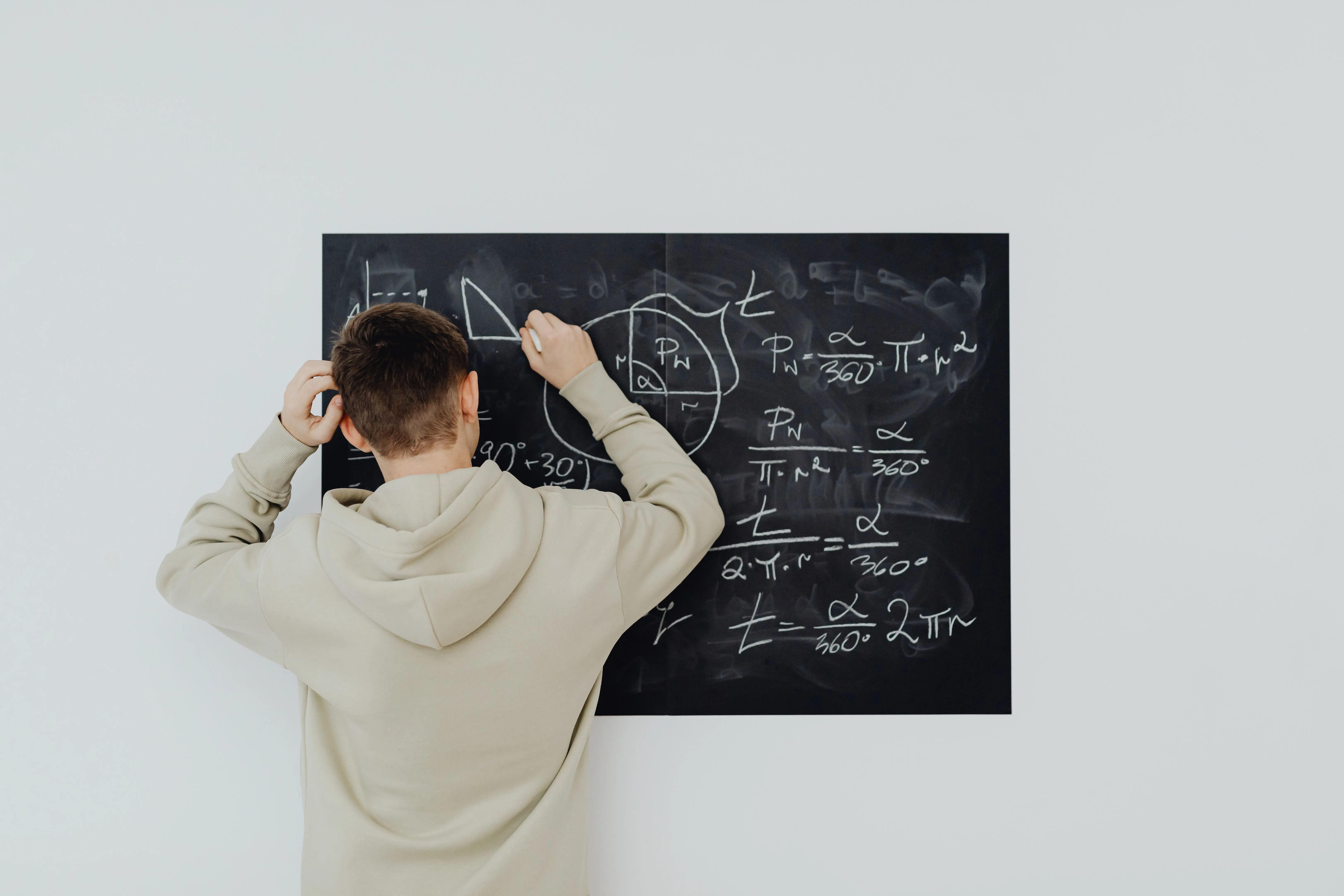 Sufficienza in matematica al 49%: la dimensione narrativa che manca