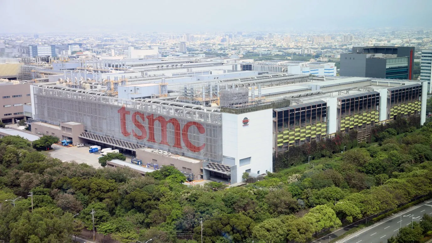 TSMC e le nuove restrizioni statunitensi: la fine dell'esenzione per l'impianto di Nanchino solleva dubbi sul futuro dei semiconduttori in Cina