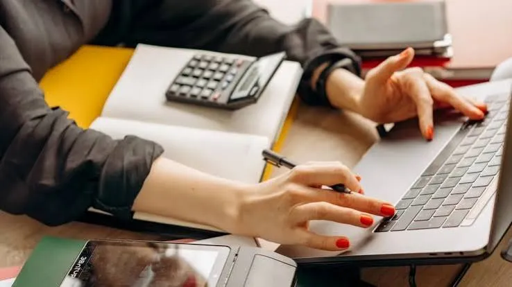Tirocinio commercialista all'università: il DDL 2628 e i numeri del calo
