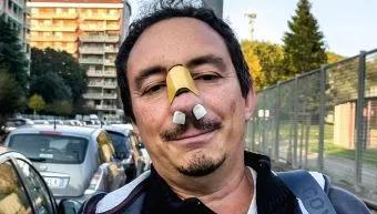 Torino, prof aggredito e picchiato da uno studente di 14 anni:cosa è successo e le reazioni a partire dal
Ministro Valditara 