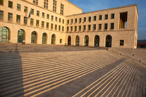 Trieste prima alla SuMoth Challenge 2026 con la barca Neverina