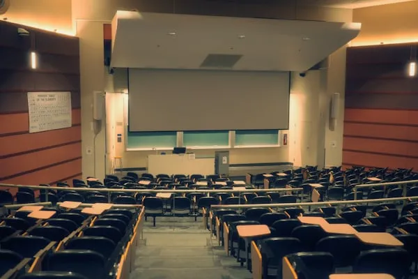 Università di Verona: annullamento del concorso per il figlio dell’ex rettore, indagine in corso