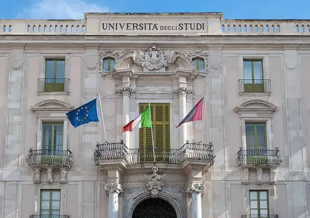 Università Italiane: Iscritti in Crescita del 19% in Dieci Anni, Ma il Sud Continua a Perdere Terreno