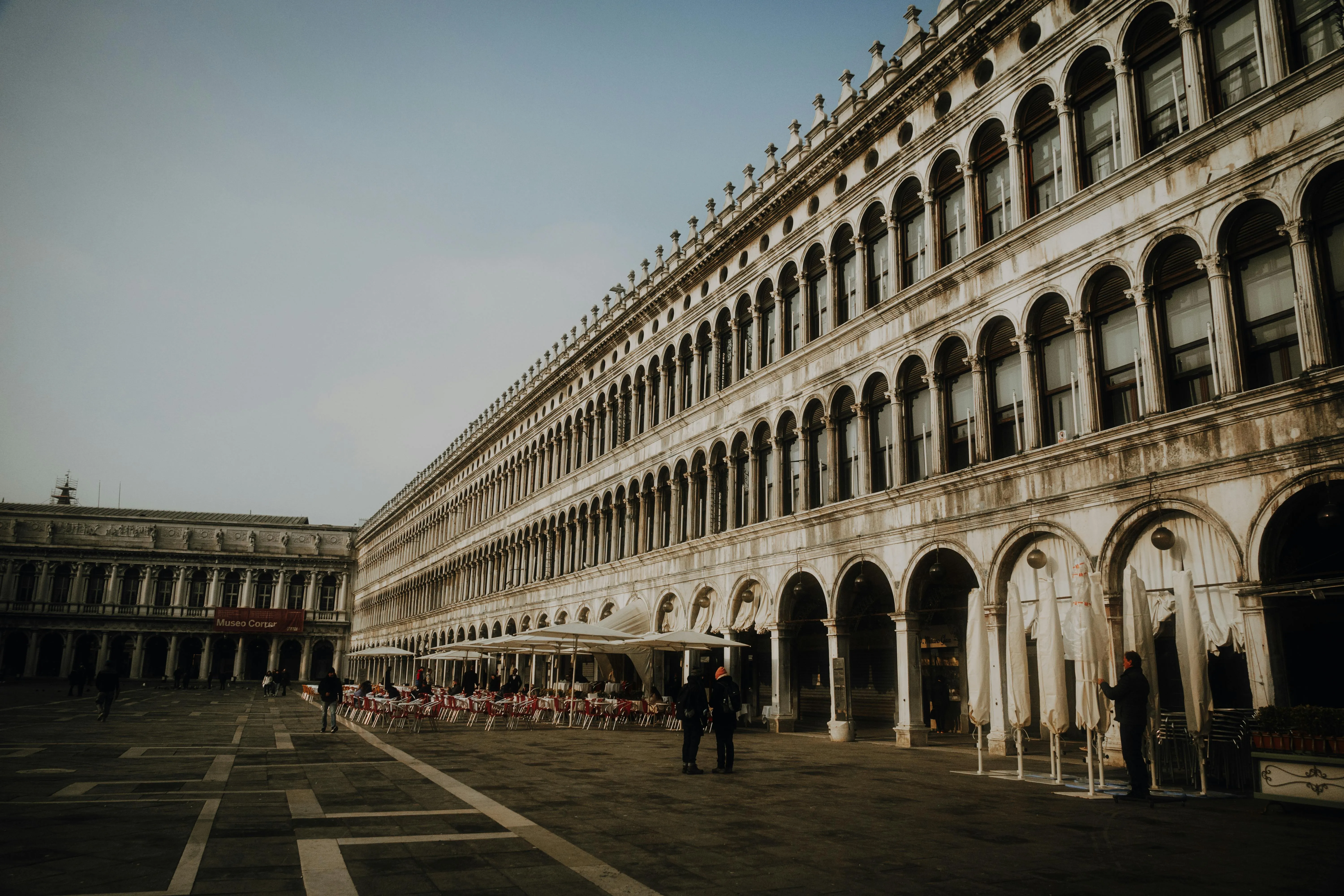 Venezia, Marinella Senatore firma il nuovo progetto di The Human Safety Net: arte e inclusione sociale fino al 2027