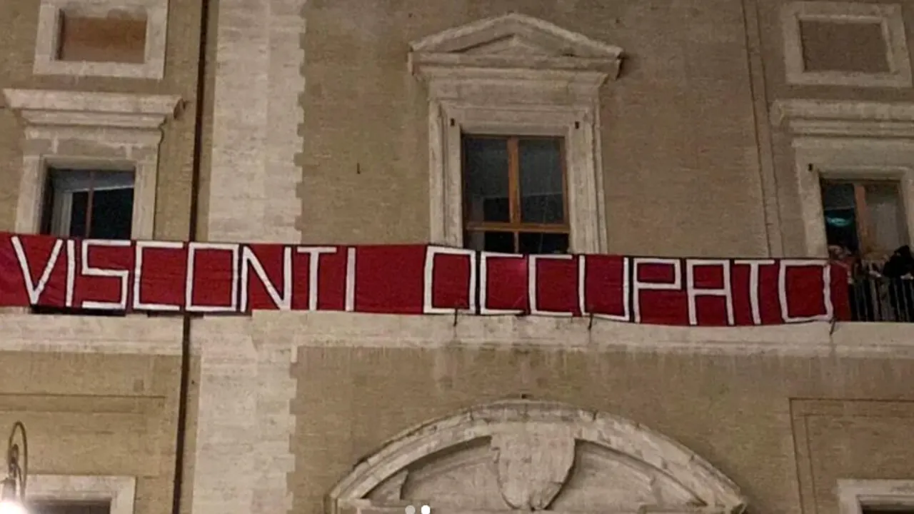 Liceo Visconti occupato a Roma: tra protesta sociale e polemica istituzionale