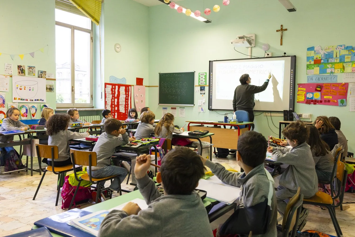 Il Buono Scuola 2025 e l’Aumento dei Fondi alle Scuole Paritarie: Libertà di Scelta ed Equità Sociale al Centro del Dibattito Educativo
