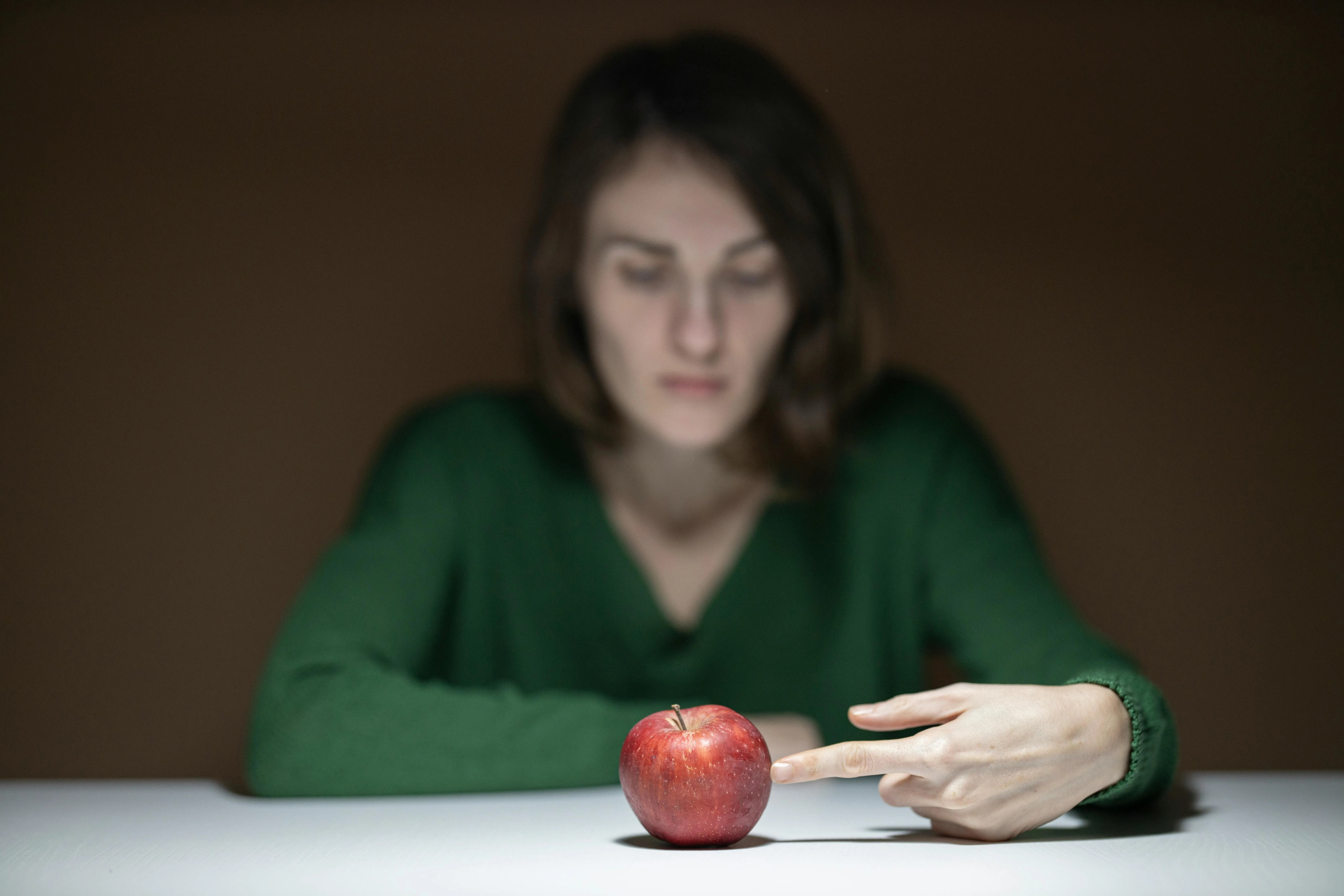 Vystopia: il peso psicologico di essere vegani in un mondo non vegano