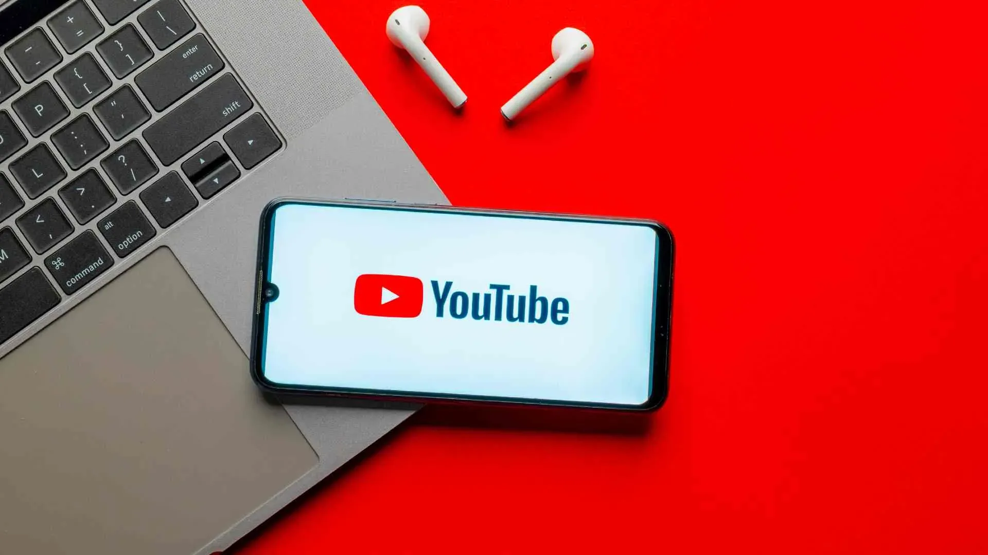 YouTube amplia il download gratuito dei video: nuove opportunità e limiti per gli utenti senza abbonamento